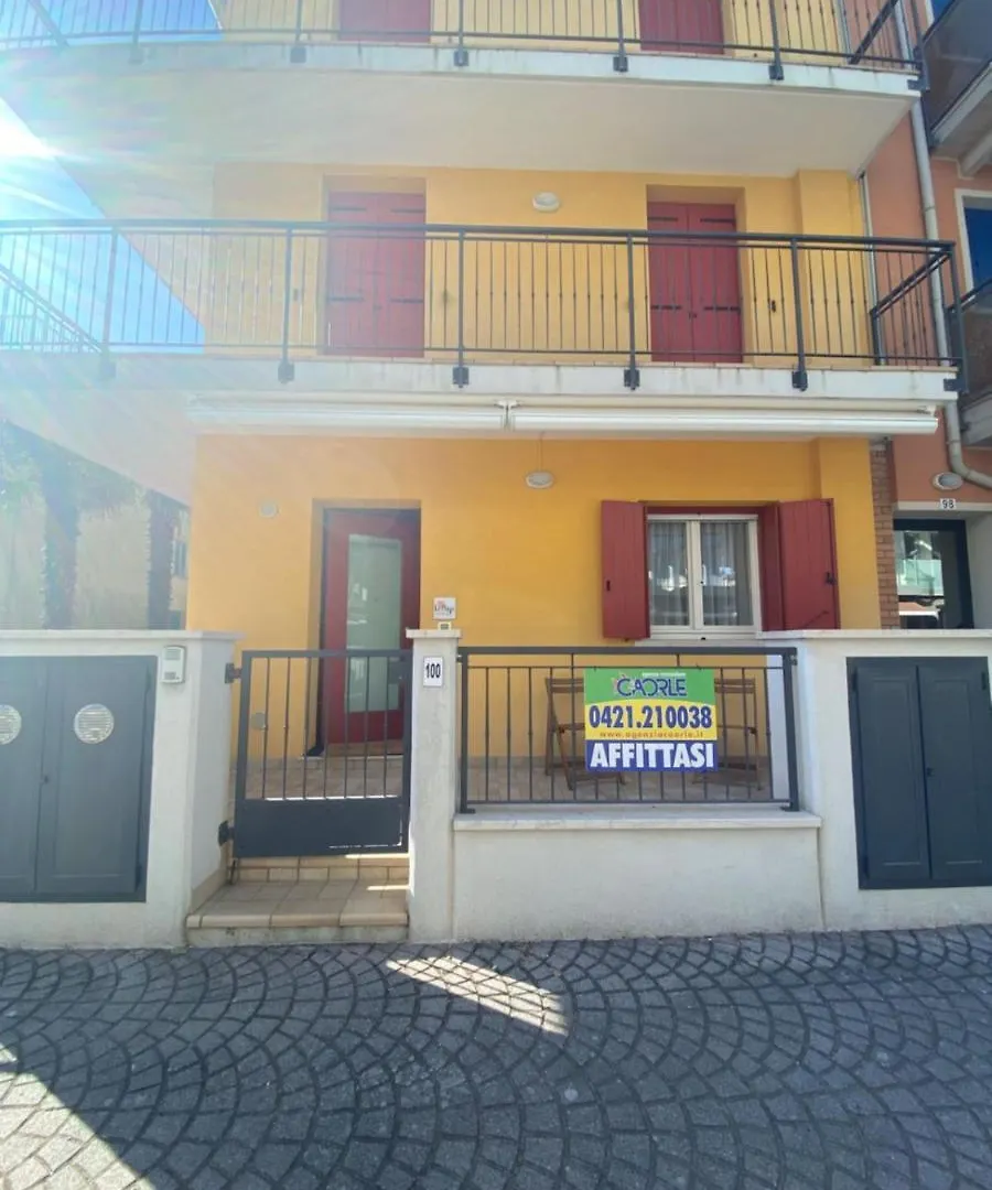 Residence La Playa contacts
